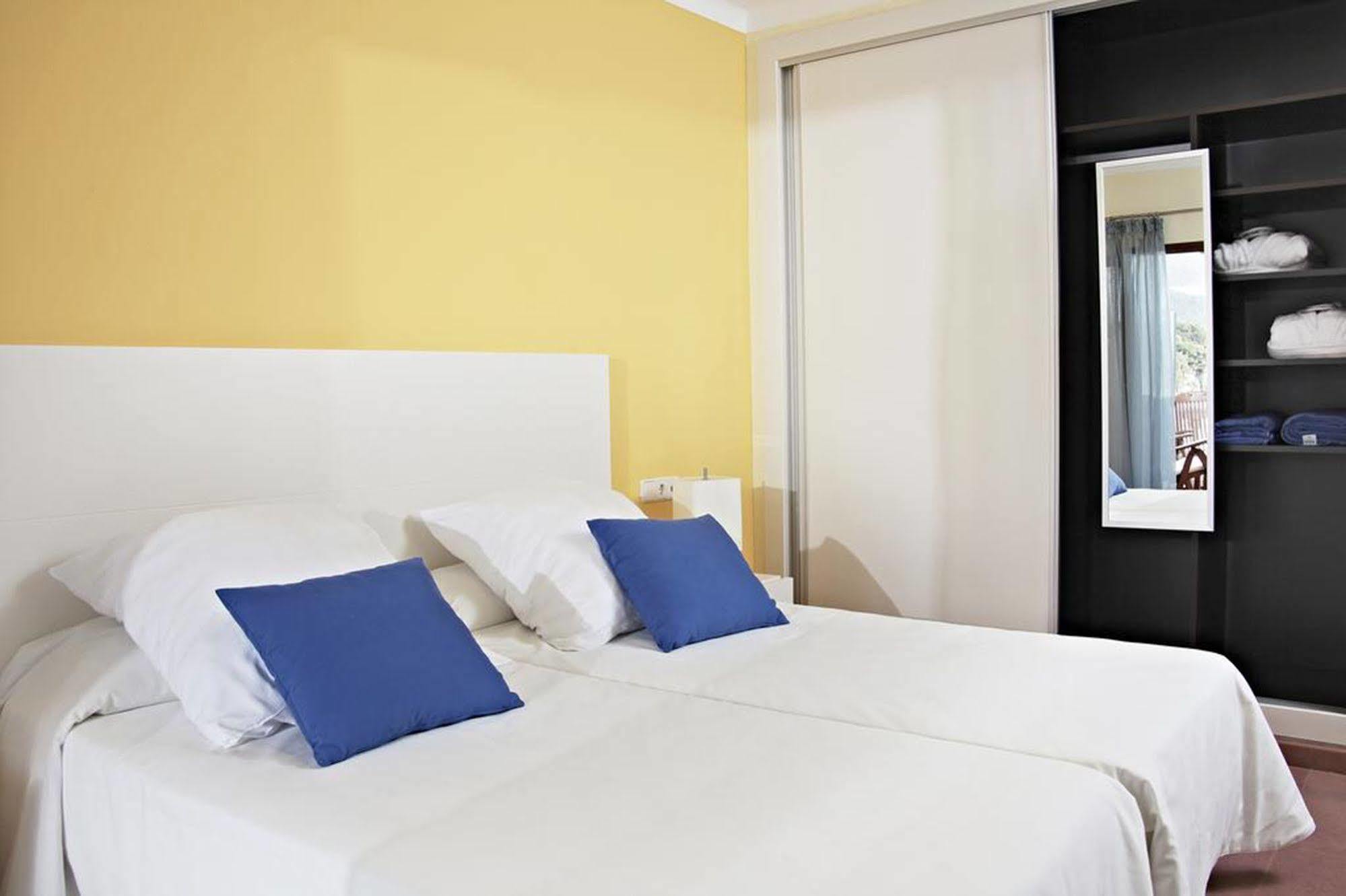 Cap Vermell Beach Hotel Canyamel  Exterior foto